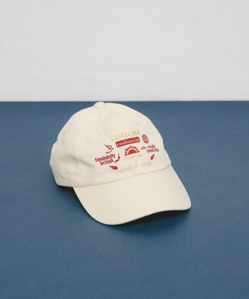 KBF（ケイビーエフ）の「バイカラーエンブロイダリーCAP（キャップ・レディース・IVORY/MOSS GREEN/NAVY・one）」の4枚目の写真