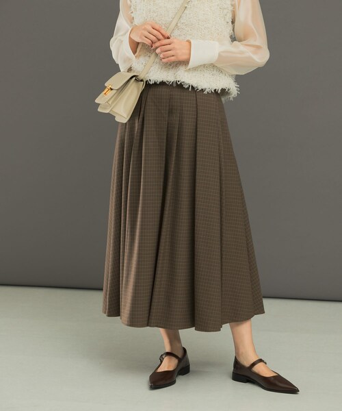 URBAN RESEARCH ROSSO（アーバンリサーチロッソ）の「ランダムプリーツスカート（スカート・レディース・greencheck/browncheck/gray・36/38）」の2枚目の写真