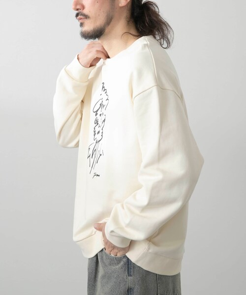 ITEMS URBANRESEARCH（アイテムズ アーバンリサーチ）の「フレンチアートプリントクルーネックスウェット（スウェット・メンズ・DRAWINGOFF/DRAWINGGRY/LOGO OFF/LOGO GRY・M/L）」の11枚目の写真