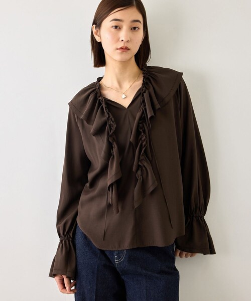 ROPE'(ロペ)の「【J'aDoRe・一部店舗限定サイズ】取り外し可能 2WAYラッフルフリルブラウス/イージーケア(シャツ/ブラウス・レディース・ホワイト/ダークブラウン/ベージュ・36/38)」の15枚目の写真