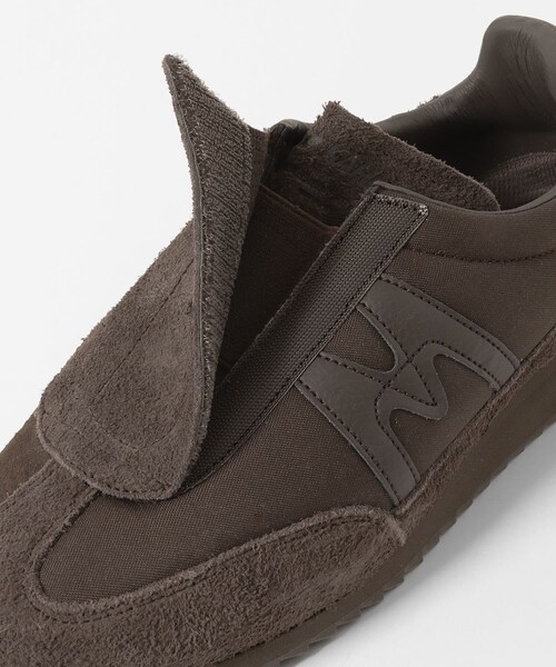 URBAN RESEARCH(アーバンリサーチ)の「Engineered Garments×KARHU MESTARI SLIP ON(スニーカー・メンズ・Chocolate/Tobacco・8/8 1/2/9/9.5/10)」の5枚目の写真