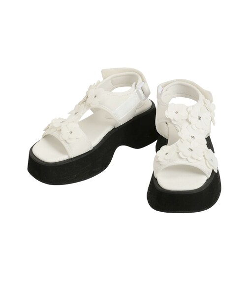 CALNAMUR（カルナムール）の「3D FLOWER SPORTS SANDALS/3Dフラワースポーツサンダル（サンダル・レディース・ホワイト/ブラック・S/M/L）」の5枚目の写真