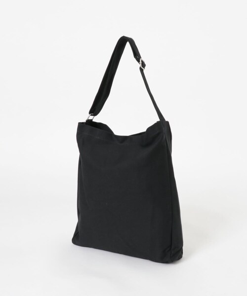 URBAN RESEARCH（アーバンリサーチ）の「『別注』BROOKS BROTHERS×UR　CANVAS SHOULDER BAG（ショルダーバッグ・メンズ・BLACK/NATURAL・one）」の5枚目の写真
