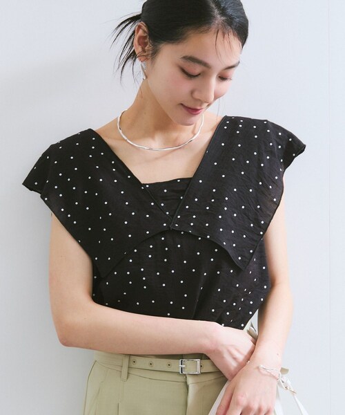VIS(ビス)の「コンパクトビッグカラーブラウス(シャツ/ブラウス・レディース・ブラック系/ホワイト/ピンク・F)」の9枚目の写真