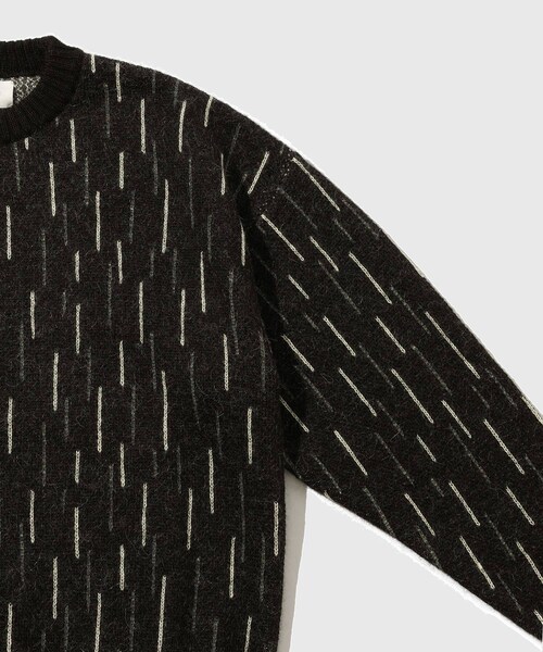 ADAM ET ROPE'(アダムエロペ)の「【MARKAWARE/マーカウェア】RAIN DROP PATTERN JUMPER(ニット/セーター・メンズ・ブラック・2/3)」の5枚目の写真