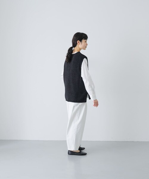 かぐれ（カグレ）の「テープヤーンニットベスト（ベスト・レディース・L/BEIGE/BLACK・Free）」の9枚目の写真