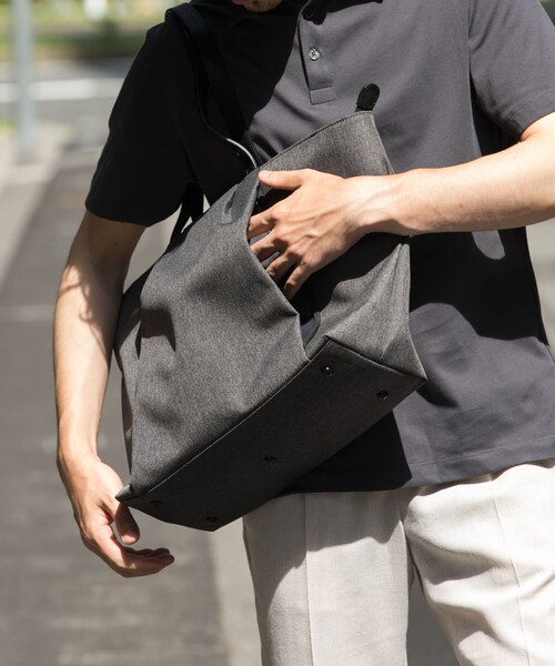 RODE SKO（ロデスコ）の「撥水タックトートバッグ（トートバッグ・メンズ・BLACK/CHARCOAL・one）」の20枚目の写真