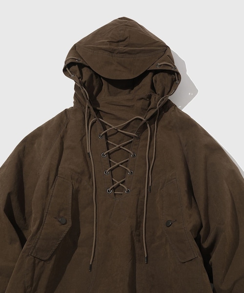 ADAM ET ROPE'(アダムエロペ)の「【THOUSANDS/サウザンズ】WAXED WEATHER PARKA(パーカー・メンズ・オリーブ・L/M)」の4枚目の写真