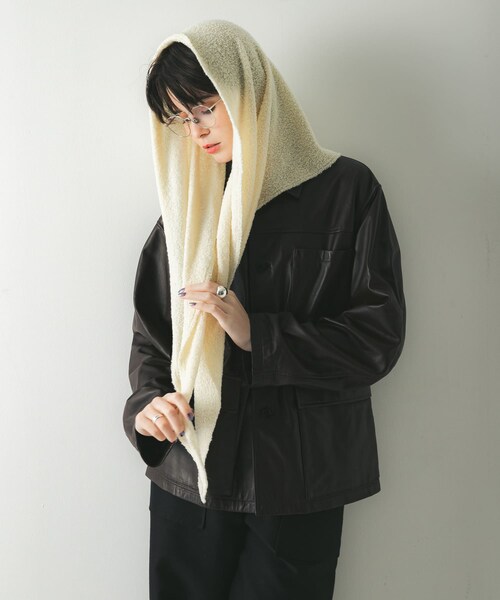 URBAN RESEARCH（アーバンリサーチ）の「ウールカシミヤサンカクストール（ストール/ショール・レディース・WHITE/RED/NAVY・-）」の7枚目の写真