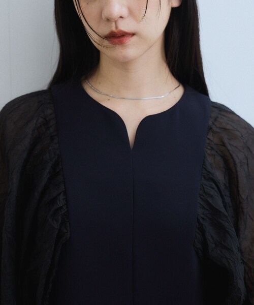 ADAM ET ROPE'（アダムエロペ）の「シアースリーブコンビドレス（ドレス・レディース・ブラック/ブラック系/ネイビー系・36/38）」の8枚目の写真