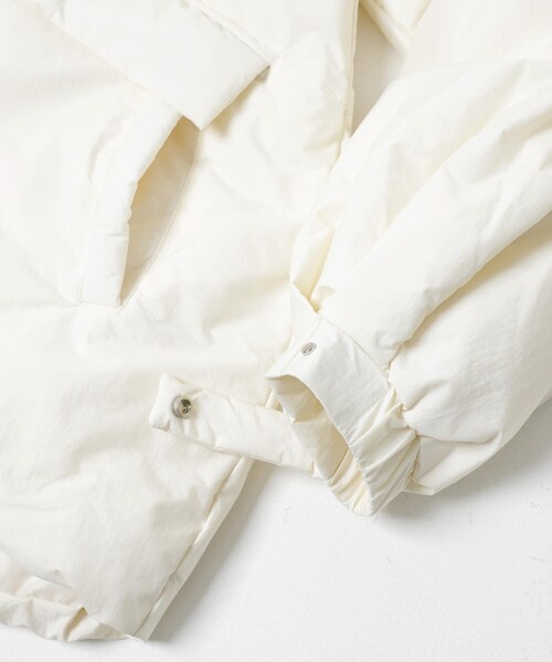 URBAN RESEARCH ROSSO（アーバンリサーチロッソ）の「ELENDEEK　OVER FORM DOWN COAT（その他アウター・レディース・IVY/BLK・Free）」の5枚目の写真