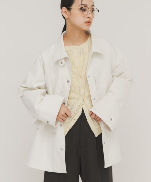 KBF（ケイビーエフ）の「ポケットディティールジャケット（テーラードジャケット・レディース・OFF/GREIGE/CHARCOAL・One）」の3枚目の写真