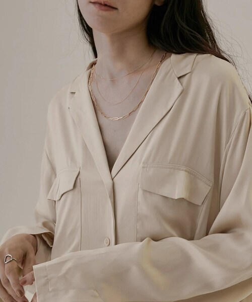 ADAM ET ROPE'(アダムエロペ)の「【GIGI(ジジ)】Gold line necklace1200mm(ネックレス・レディース・ゴールド・F)」の8枚目の写真