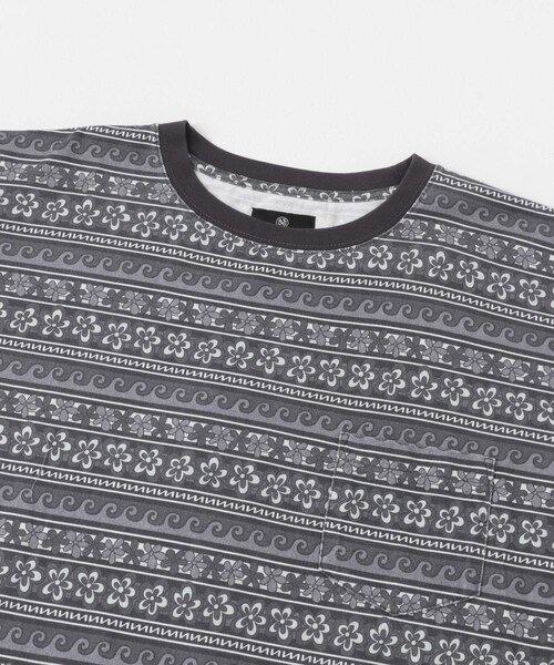 URBAN RESEARCH Sonny Label（アーバンリサーチサニーレーベル）の「MAGIC NUMBER　FLOWER BORDER T-SHIRTS（Tシャツ/カットソー・メンズ・BLACK/BLUE・M/L）」の6枚目の写真