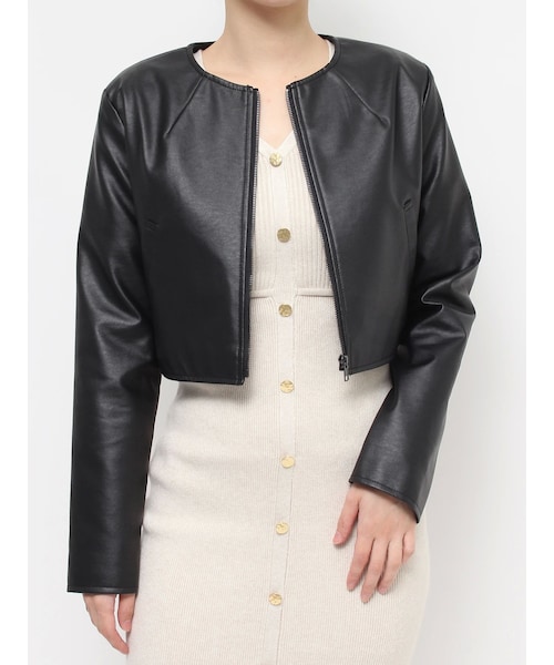 RESEXXY（リゼクシー）の「ノーカラーフェイクレザージャケット（ライダースジャケット・レディース・ホワイト/ブラック/ベージュ・F）」の4枚目の写真