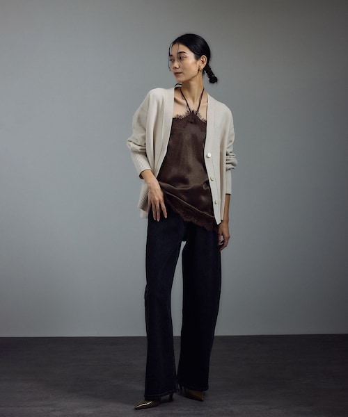 ADAM ET ROPE'(アダムエロペ)の「リバーレース2WAYキャミソール(キャミソール・レディース・ブラウン/ブラック・F)」の11枚目の写真