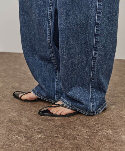 ADAM ET ROPE'（アダムエロペ）の「【upper hights（アッパー ハイツ）】THE GARNET（デニムパンツ・レディース・ネイビー/ブルー・22/23/24/25）」の20枚目の写真