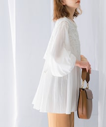 ボリュームフレアートップス