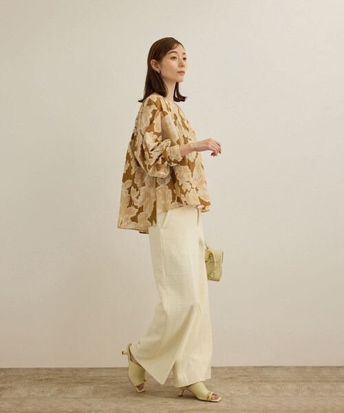 ROPE'（ロペ）の「【DEVEAUX（デヴォー）】別注ボカシフラワーボリュームスリーブブラウス/洗える（シャツ/ブラウス・レディース・ブラウン系/オレンジ系・F）」の10枚目の写真