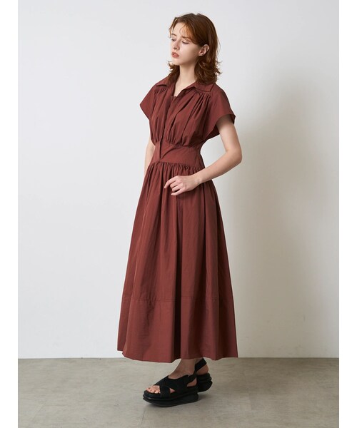 ELENDEEK(エレンディーク)の「ROUND SLEEVE GATHER OP(ワンピース・レディース・ブラック/ブラウン/ミックス・1/2)」の10枚目の写真