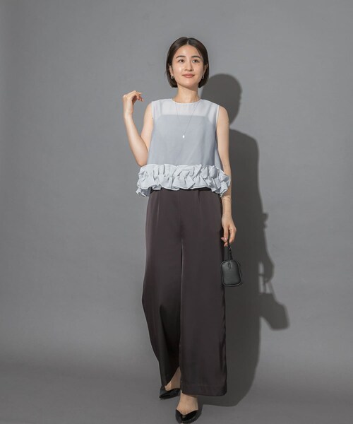 URBAN RESEARCH ROSSO（アーバンリサーチロッソ）の「フリルヘムブラウスセットアップ（つなぎ/オールインワン・レディース・OFF×BK/LBL×BR・Free）」の21枚目の写真