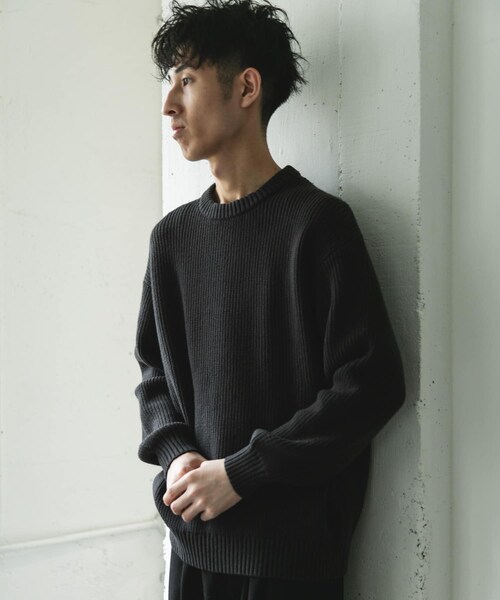 URBAN RESEARCH DOORS（アーバンリサーチドアーズ）の「畦ニット クルーネックプルオーバー（ニット/セーター・メンズ・RED/GRAY/BLUEGREEN/CHARCOAL・M/L）」の19枚目の写真