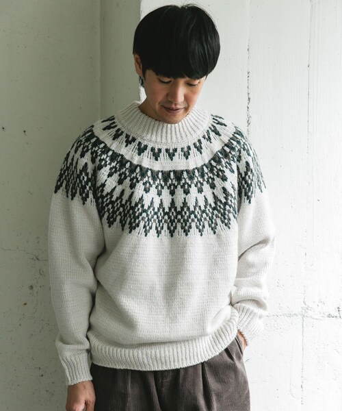 URBAN RESEARCH DOORS（アーバンリサーチドアーズ）の「求心柄モックネックニット（ニット/セーター・メンズ・OFF/BROWN/CHARCOAL・M/L）」の13枚目の写真