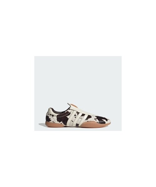 adidas（アディダス）の「テコンドーメイ / Taekwondo Mei（シューズ・レディース・ホワイト/ブラウン・22.0cm/22.5cm/23.0cm/23.5cm/24.0cm/24.5cm/25.0cm/25.5cm/26.0cm/26.5cm/27.0cm/27.5cm/28.0cm/28.5cm/29.0cm/29.5cm/30.0cm/30.5cm/31.0cm/31.5cm/32.0cm）」の22枚目の写真