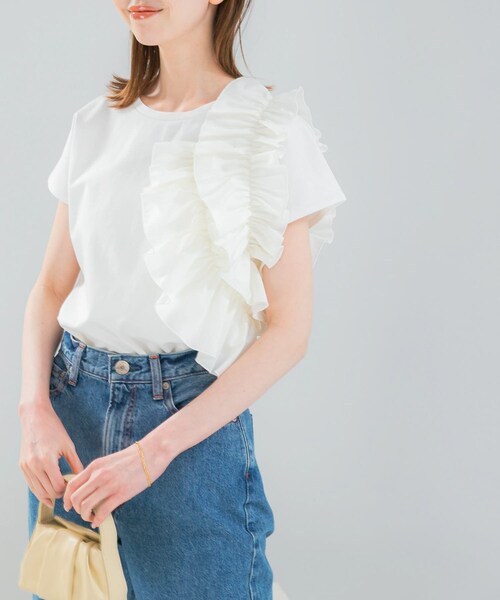 URBAN RESEARCH ROSSO（アーバンリサーチロッソ）の「フリルドッキングTEEブラウス（Tシャツ/カットソー・レディース・OFF WHITE/GRAY/BLACK・Free）」の6枚目の写真