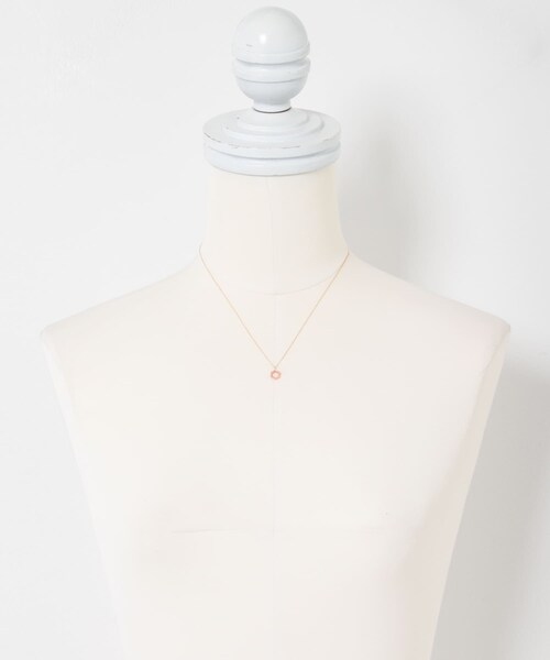 URBAN RESEARCH（アーバンリサーチ）の「KAORU　mini mimosa necklace K10（ネックレス・レディース・Gold・-）」の4枚目の写真
