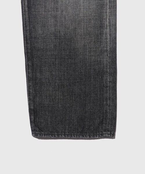 ADAM ET ROPE'(アダムエロペ)の「【nanamica/ナナミカ】Selvage Denim Pants(デニムパンツ・メンズ・ブラック系/ブルー系・30/32/34)」の12枚目の写真