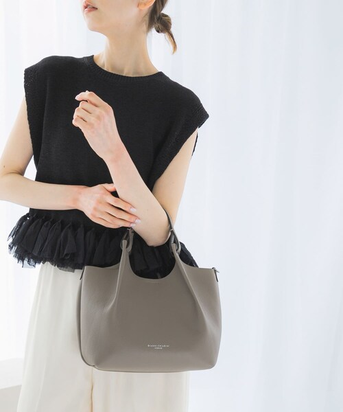 URBAN RESEARCH ROSSO（アーバンリサーチロッソ）の「GIANNI CHIARINI　DUA（ショルダーバッグ・レディース・PIETRALAM/NEROCUOIO・-）」の8枚目の写真