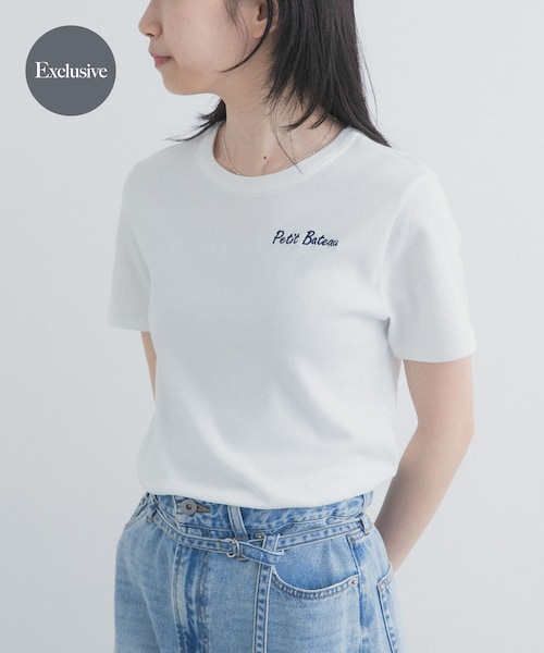 URBAN RESEARCH DOORS(アーバンリサーチドアーズ)の「『別注』PETIT BATEAU×DOORS EMBROIDERYT-SHIRTSCU(Tシャツ/カットソー・レディース・ECUME/BELUGA/SMOKING・S/M)」の1枚目の写真