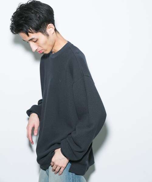 URBAN RESEARCH DOORS（アーバンリサーチドアーズ）の「『別注』LACOSTE×DOORS　HEAVY PIQUE LONG-SLEEVE（Tシャツ/カットソー・メンズ・HAMMAM/GRAPHITE/PORTO・3/4/5）」の22枚目の写真