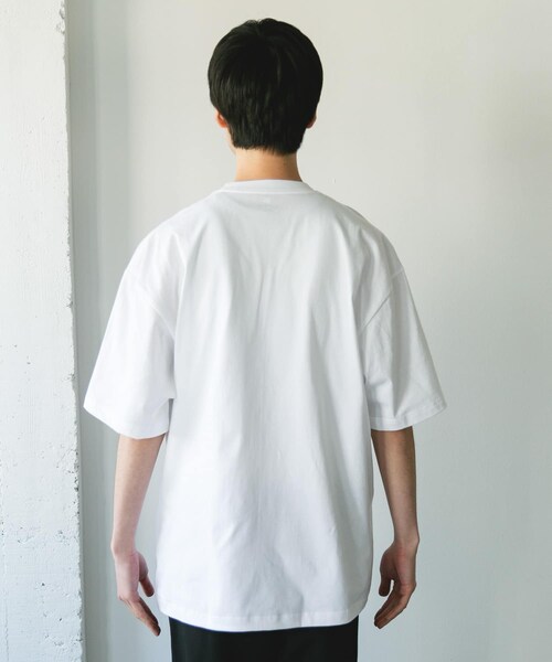 URBAN RESEARCH DOORS（アーバンリサーチドアーズ）の「『別注』HANES×DOORS　BEEFY-T DOORS FIT SHORT-SLEEVE（Tシャツ/カットソー・メンズ・ホワイト/ブラック/アッシュグレー/ブラウン/インディゴ/ネイビー・M/L/XL/XXL/XXXL）」の8枚目の写真