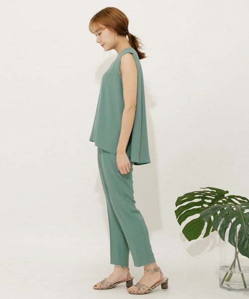 SENSE OF PLACE by URBAN RESEARCH（センスオブプレイスバイアーバンリサーチ）の「バックフレアセットアップ(テーパード)（セットアップ・レディース・GREIGE/GREEN/NAVY・S/M）」の16枚目の写真