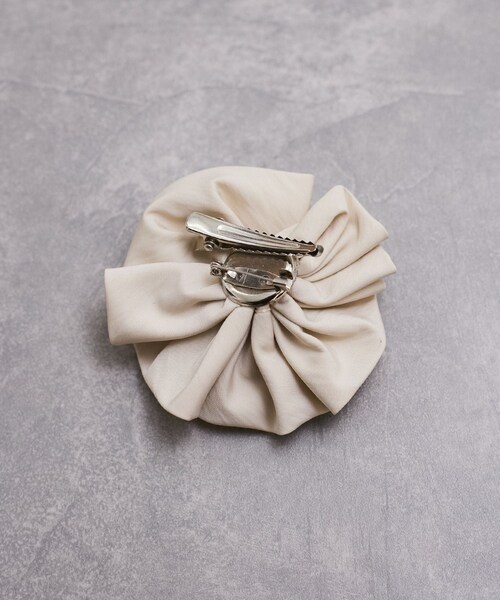 VIS(ビス)の「コサージュ付きバルーンナイロンビスチェ(その他トップス・レディース・ブラック/キナリ・F)」の17枚目の写真