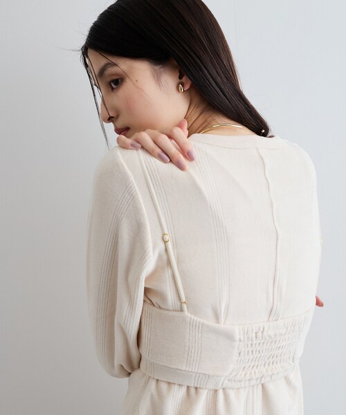 VIS（ビス）の「【Miller】VIS別注モデルベロアルームブラ【洗える】（キャミソール・レディース・ライトグレー/オフホワイト/レッド系・F）」の8枚目の写真