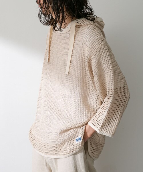 URBAN RESEARCH Sonny Label（アーバンリサーチサニーレーベル）の「ARMY TWILL　Cotton Mesh Hoodie（パーカー・メンズ・ECRU/L.KHAKI・M/L）」の4枚目の写真