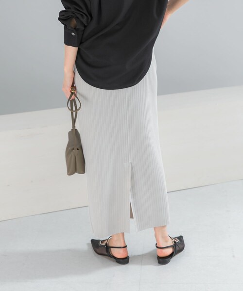 URBAN RESEARCH ROSSO（アーバンリサーチロッソ）の「リブタイトストレートスカート（スカート・レディース・L/GREIGE/BLACK・Free）」の15枚目の写真