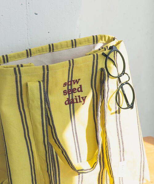 URBAN RESEARCH DOORS(アーバンリサーチドアーズ)の「『別注』beej×DOORS ストライプトートバッグ(トートバッグ・レディース・PINK/YELLOW/GREEN・One)」の13枚目の写真