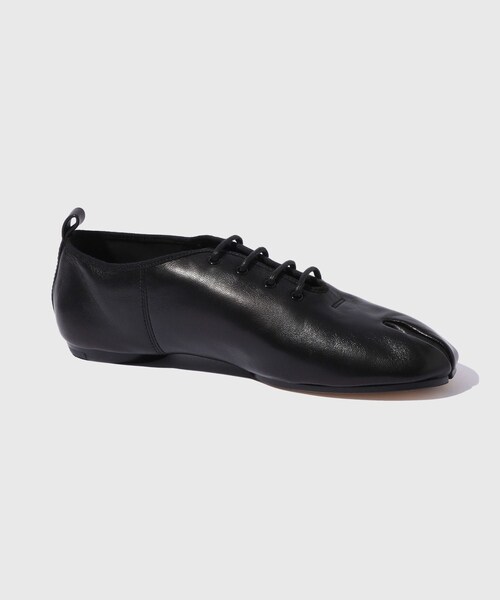 ADAM ET ROPE'(アダムエロペ)の「【Maison Margiela/メゾン マルジェラ】TABI JAZZ LACE-UP(ドレスシューズ・メンズ・ブラック・40.0/41.0/42.0/43.0/44.0)」の8枚目の写真