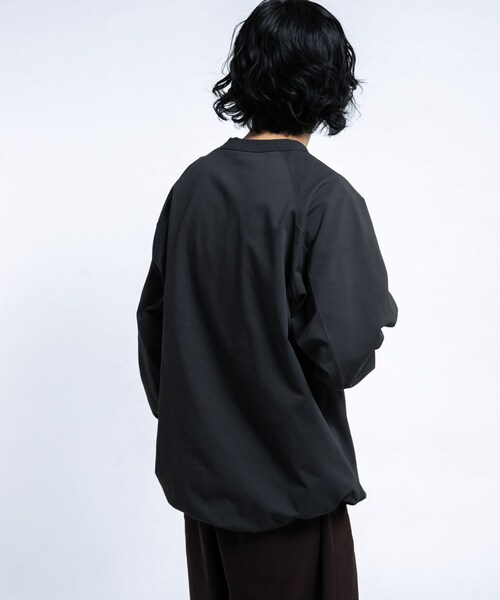 EKAL（エカル）の「DRY OUT BALLOON FIT LONG-SLEEVE T-shirts（Tシャツ/カットソー・メンズ・ホワイト/ネイビー/チャコール・M/L）」の18枚目の写真