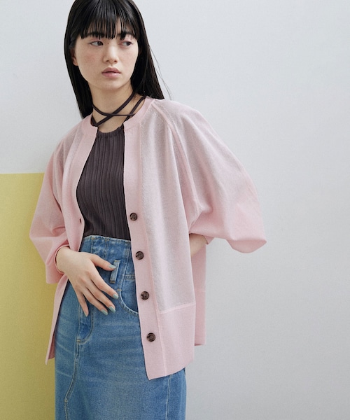 ADAM ET ROPE'（アダムエロペ）の「【WEB限定】キーネックシアーカーディガン（カーディガン/ボレロ・レディース・ブラック/ブラック系/ホワイト/ホワイト系/ブルー/ピンク・F）」の18枚目の写真