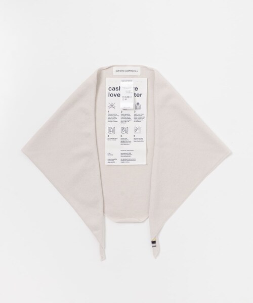 URBAN RESEARCH(アーバンリサーチ)の「Extreme Cashmere bandana(ニット/セーター・レディース・sunny/rosa/raven/felt/heaven/chalk・-)」の5枚目の写真