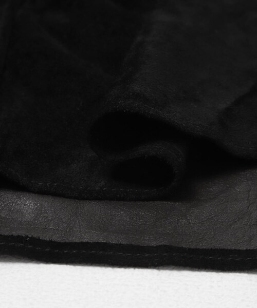 URBAN RESEARCH(アーバンリサーチ)の「『別注』A LEATHER×URBS REGULAR COLLAR SHIRT(シャツ/ブラウス・メンズ・NIGHT BLK・M/L)」の9枚目の写真