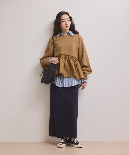 ADAM ET ROPE'(アダムエロペ)の「【WEB限定】ペプラムコンビプルオーバー(Tシャツ/カットソー・レディース・ブラック/ホワイト/キャメル・F)」の10枚目の写真
