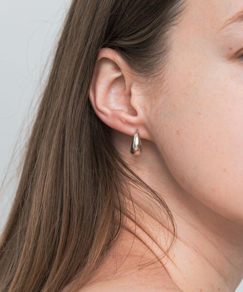 URBAN RESEARCH(アーバンリサーチ)の「decor『デコール』 Plump Drop Pierce L SV(ピアス(両耳用)・レディース・SILVER・-)」の3枚目の写真