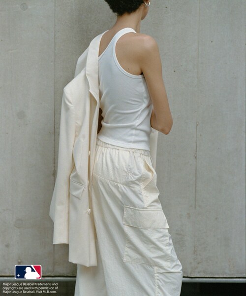 ROPE'(ロペ)の「【MLB COLLECTION BY JUN】ナイロンパラシュートパンツ(カーゴパンツ・レディース・ブラック/ホワイト/ピンク・F)」の4枚目の写真