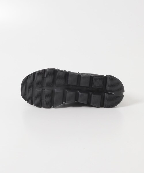 URBAN RESEARCH DOORS(アーバンリサーチドアーズ)の「On CLOUD 6(スニーカー・レディース・WHITE/BLACK・23.5/24/24.5/25/25.5)」の13枚目の写真
